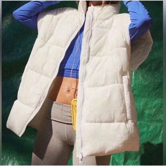 NWT Free People Movement In A Bubble Puffer Vest Painted White - Picture 4 of 11